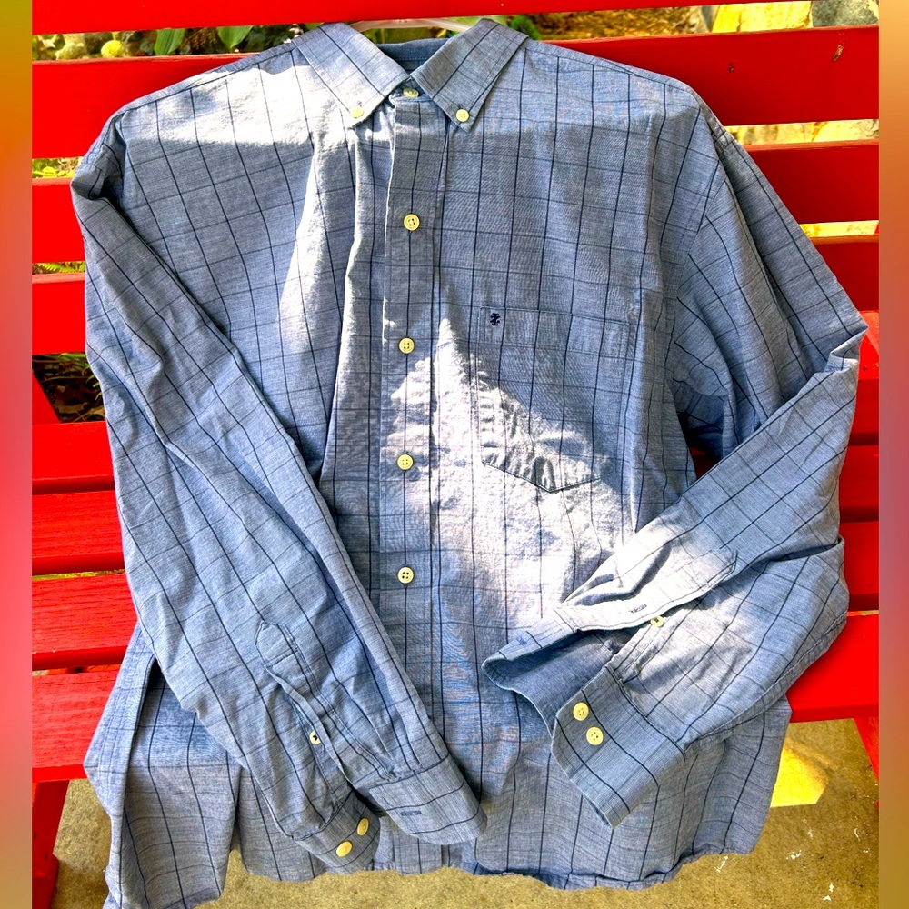 Izod long sleeve dress shirt